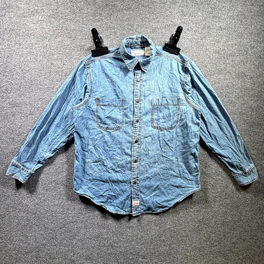 Levi's Denim Shirt Men's Large 42/44 Blue Cotton Dual Pockets Outdoor Button Up